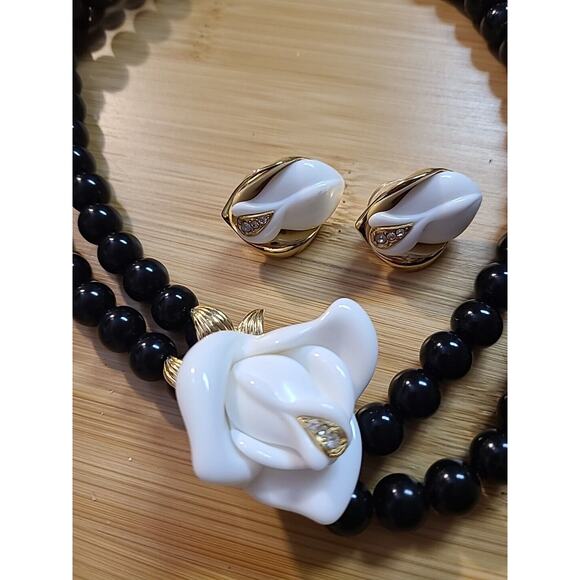 KJL for Avon White Rose Double Strand Black Bead Necklace and Pierced Earrings - Picture 2 of 3